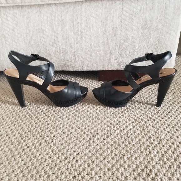 Audrey Brooke Black Leather Sandals Heels Size 6.5M - Picture 5 of 11